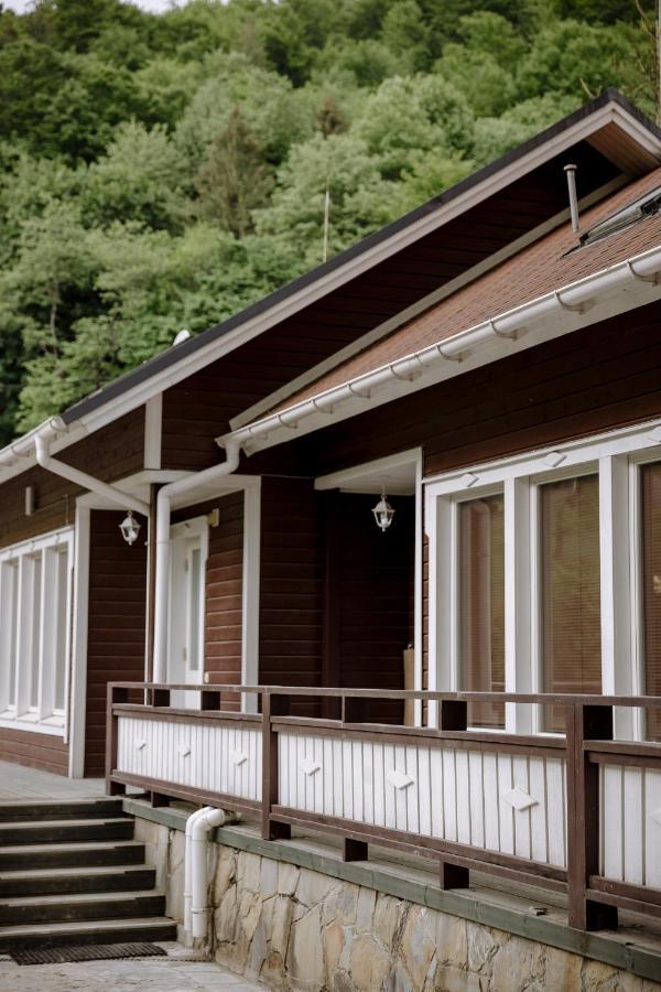 Yaremche Club Hotel Luaran gambar