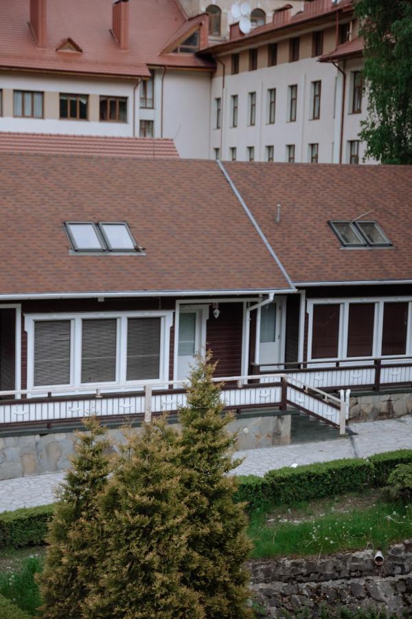 Yaremche Club Hotel Luaran gambar