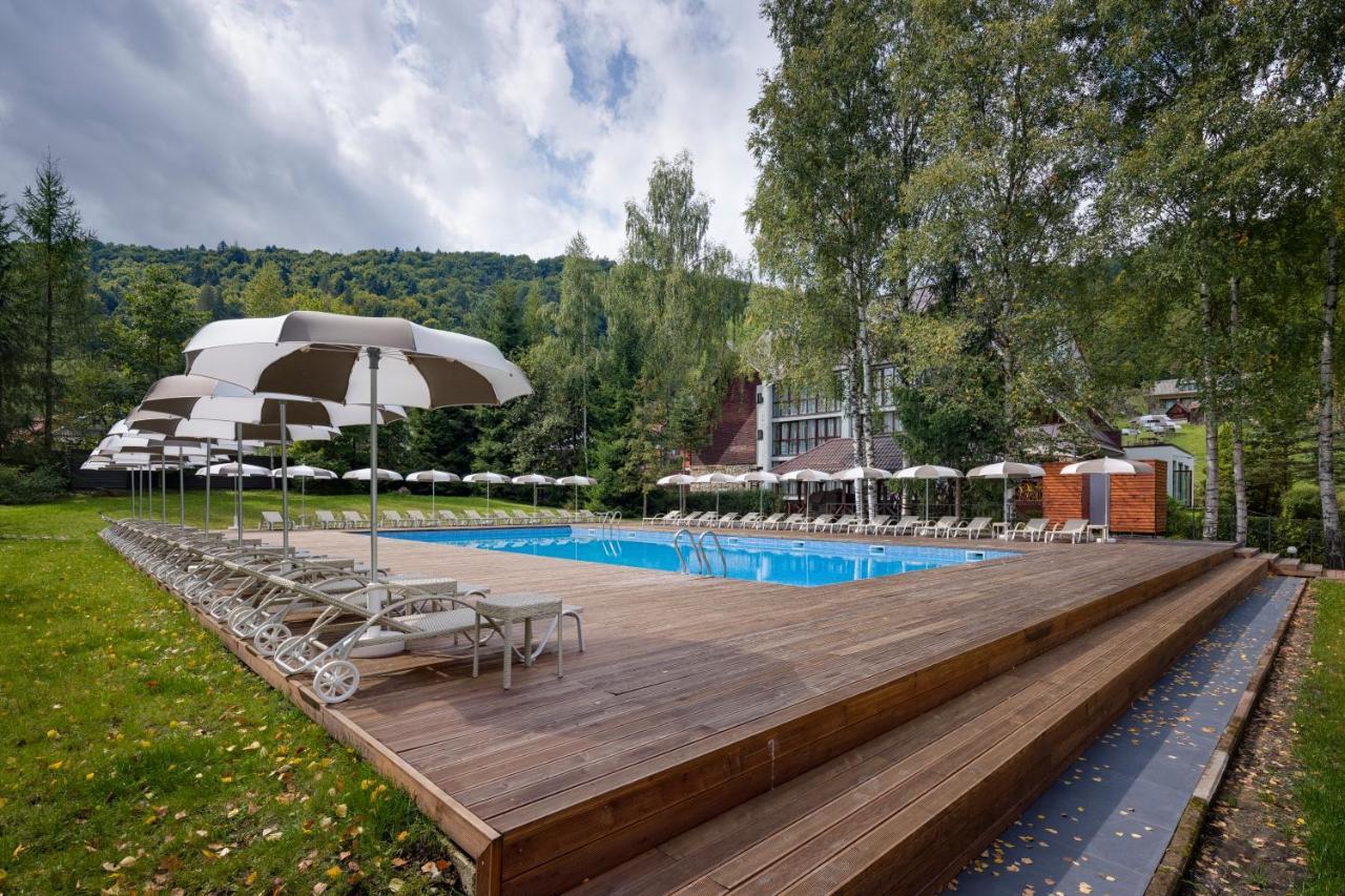 Yaremche Club Hotel Luaran gambar
