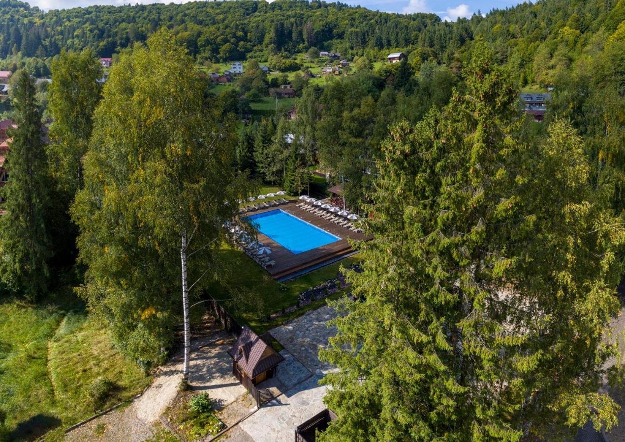 Yaremche Club Hotel Luaran gambar