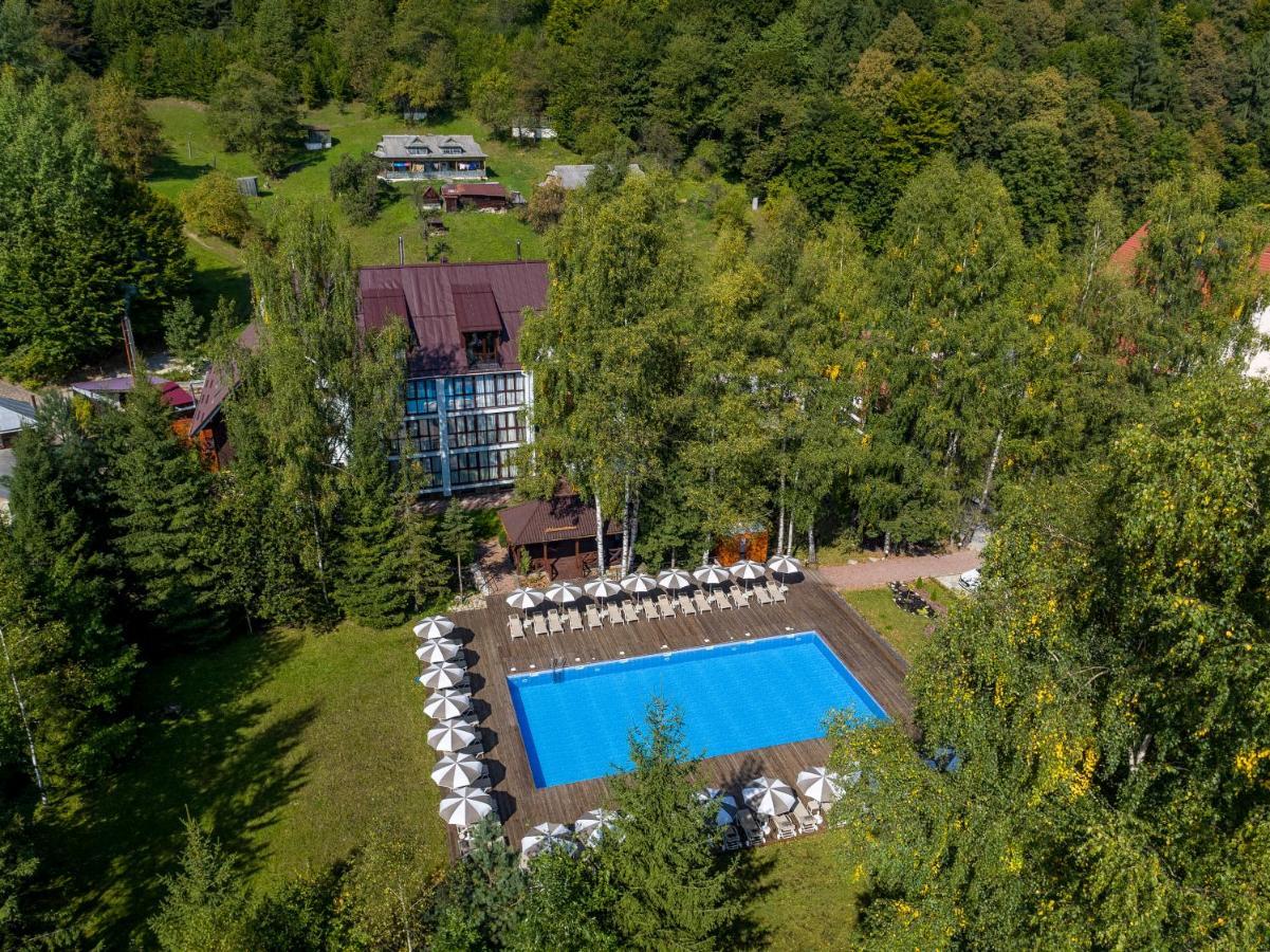 Yaremche Club Hotel Luaran gambar
