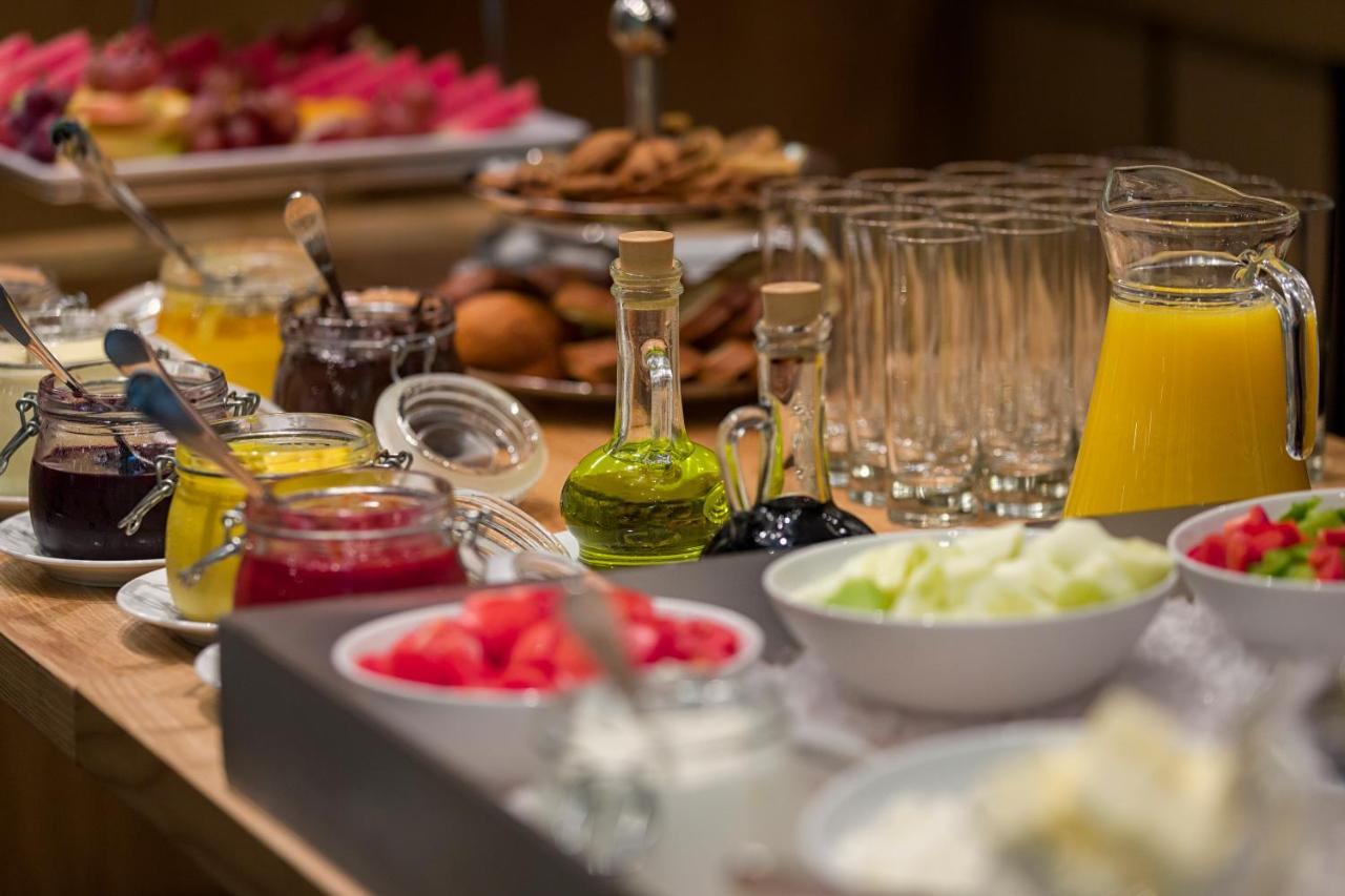 Yaremche Club Hotel Luaran gambar