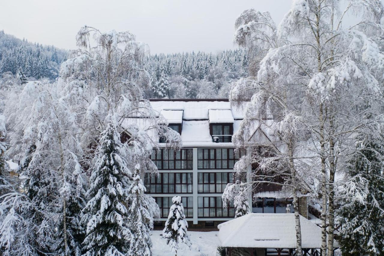 Yaremche Club Hotel Luaran gambar