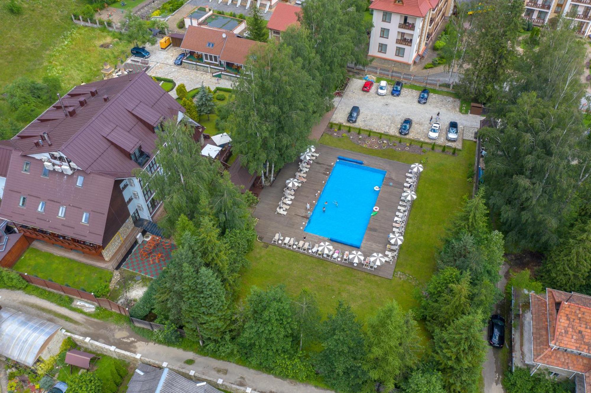 Yaremche Club Hotel Luaran gambar