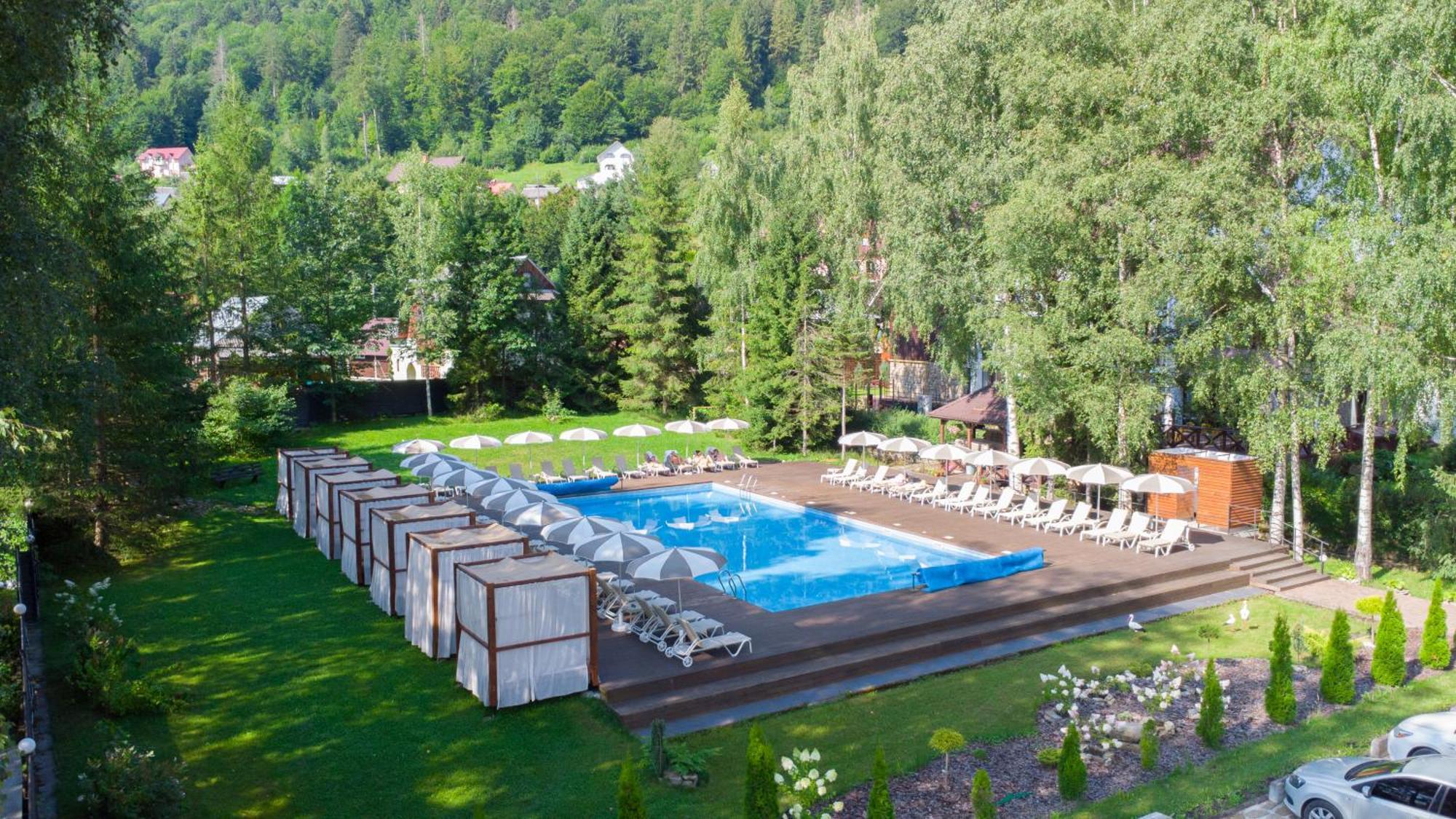 Yaremche Club Hotel Luaran gambar